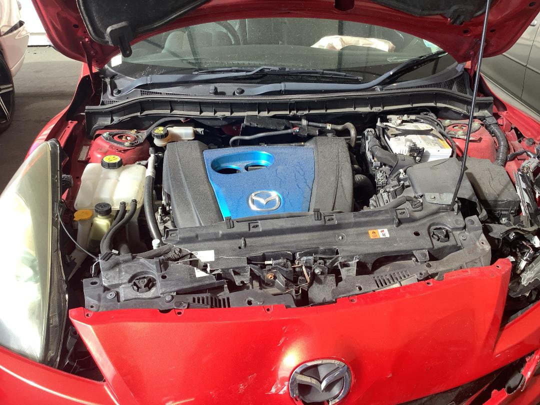 Photo '18' of Mazda Axela