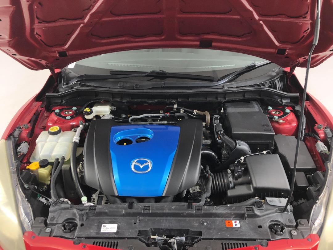 Photo '13' of Mazda Axela Photo '13' of Mazda Axela