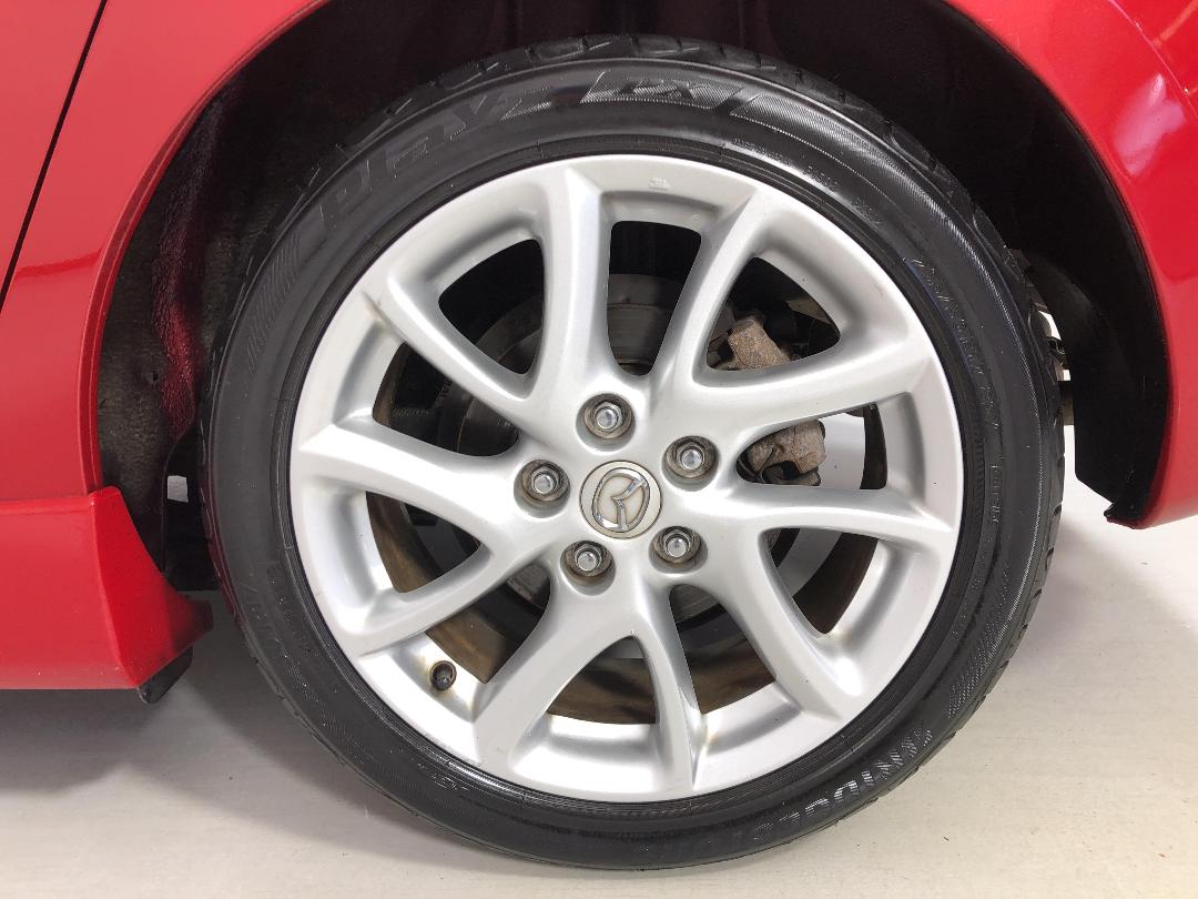 Photo '11' of Mazda Axela Photo '11' of Mazda Axela