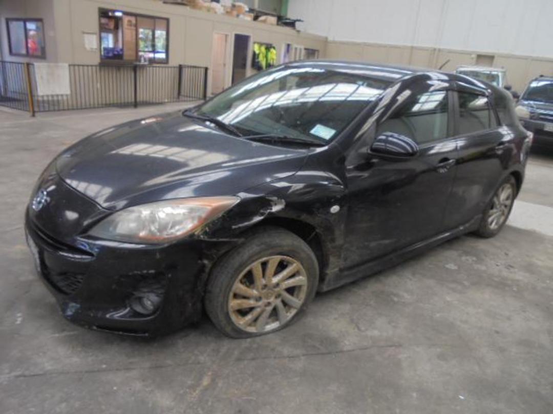 Photo '3' of Mazda Axela