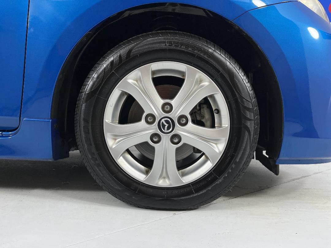 Photo '9' of Mazda Axela