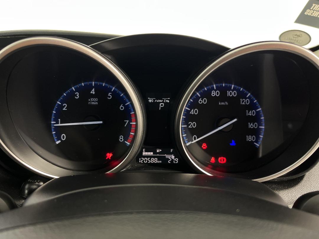 Photo '21' of Mazda Axela