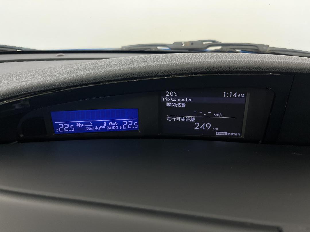 Photo '25' of Mazda Axela