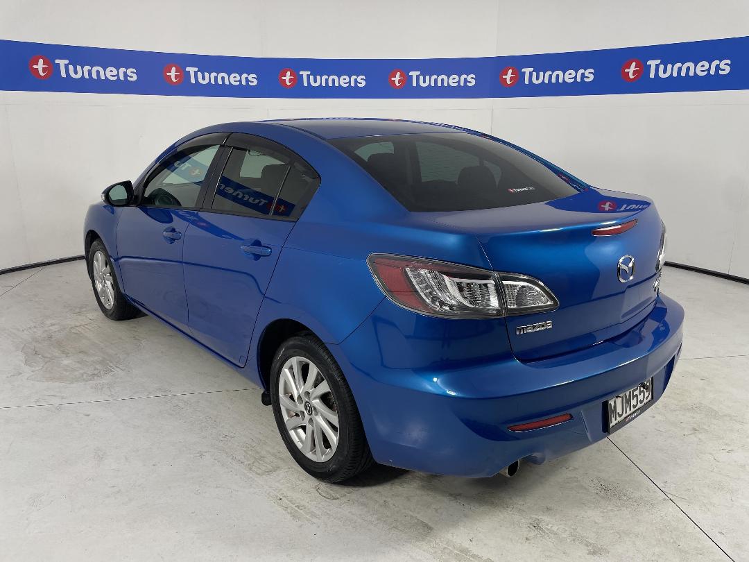 Photo '5' of Mazda Axela