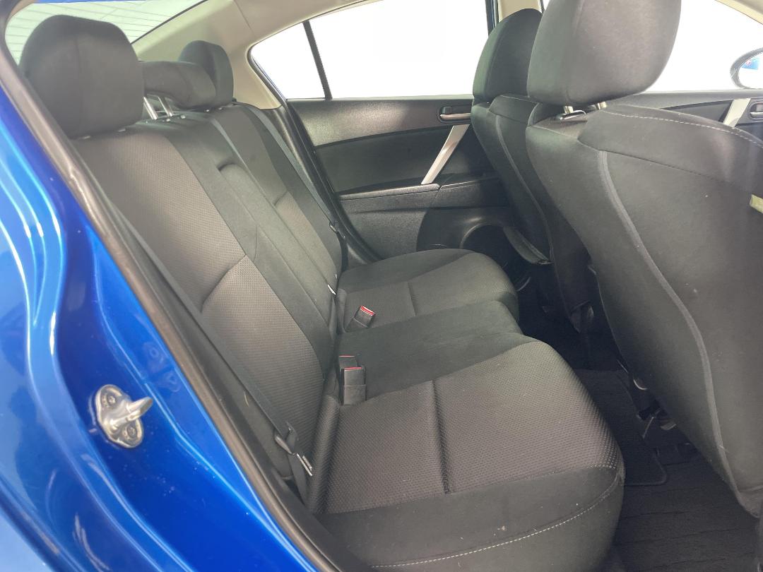 Photo '20' of Mazda Axela