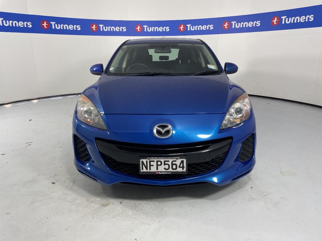 Photo '2' of Mazda Axela