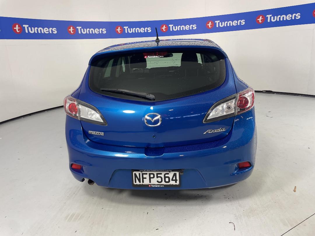 Photo '6' of Mazda Axela