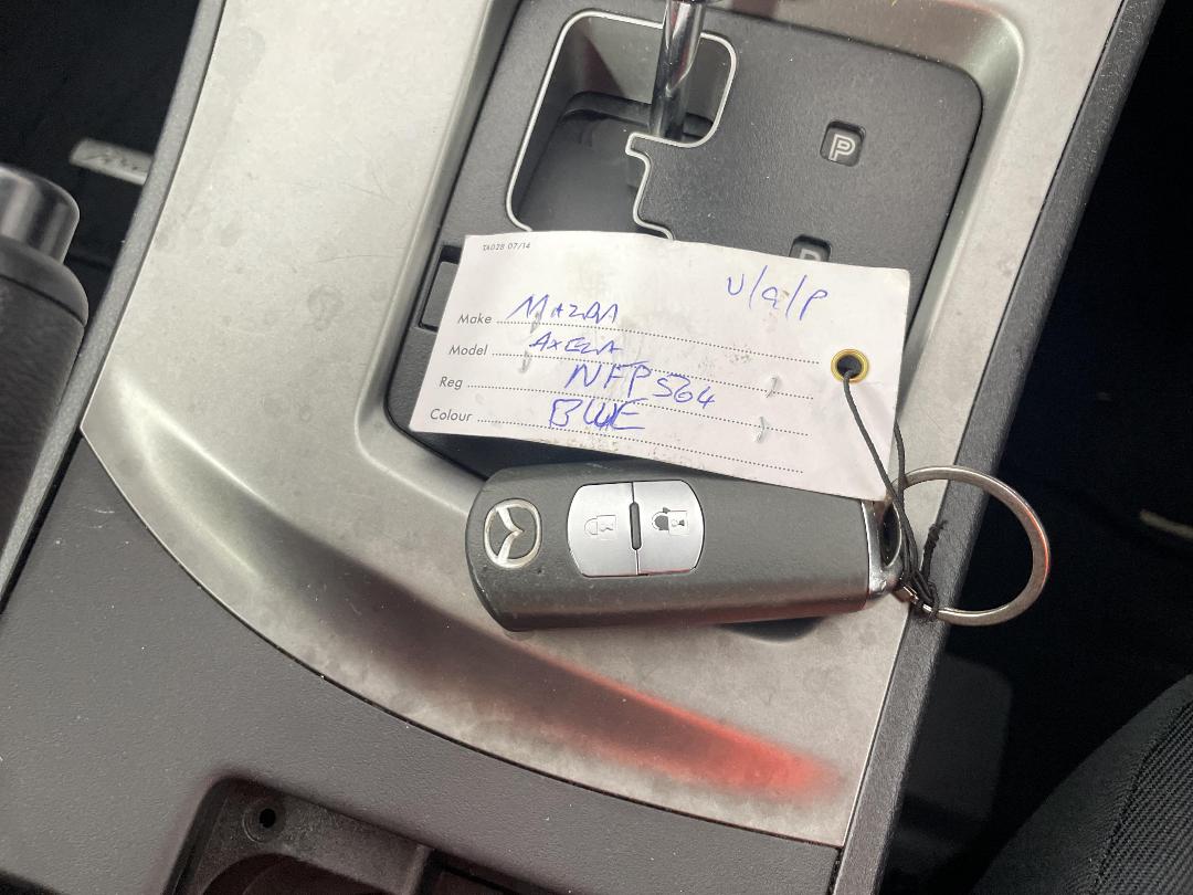 Photo '22' of Mazda Axela