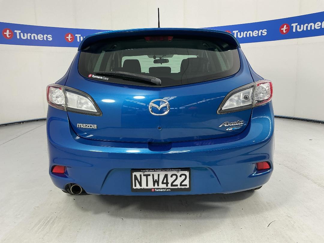 Photo '6' of Mazda Axela