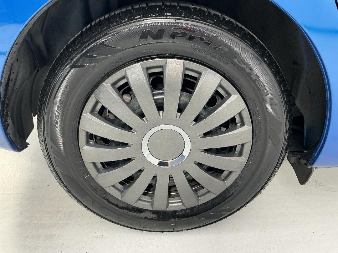 Photo '12' of Mazda Axela