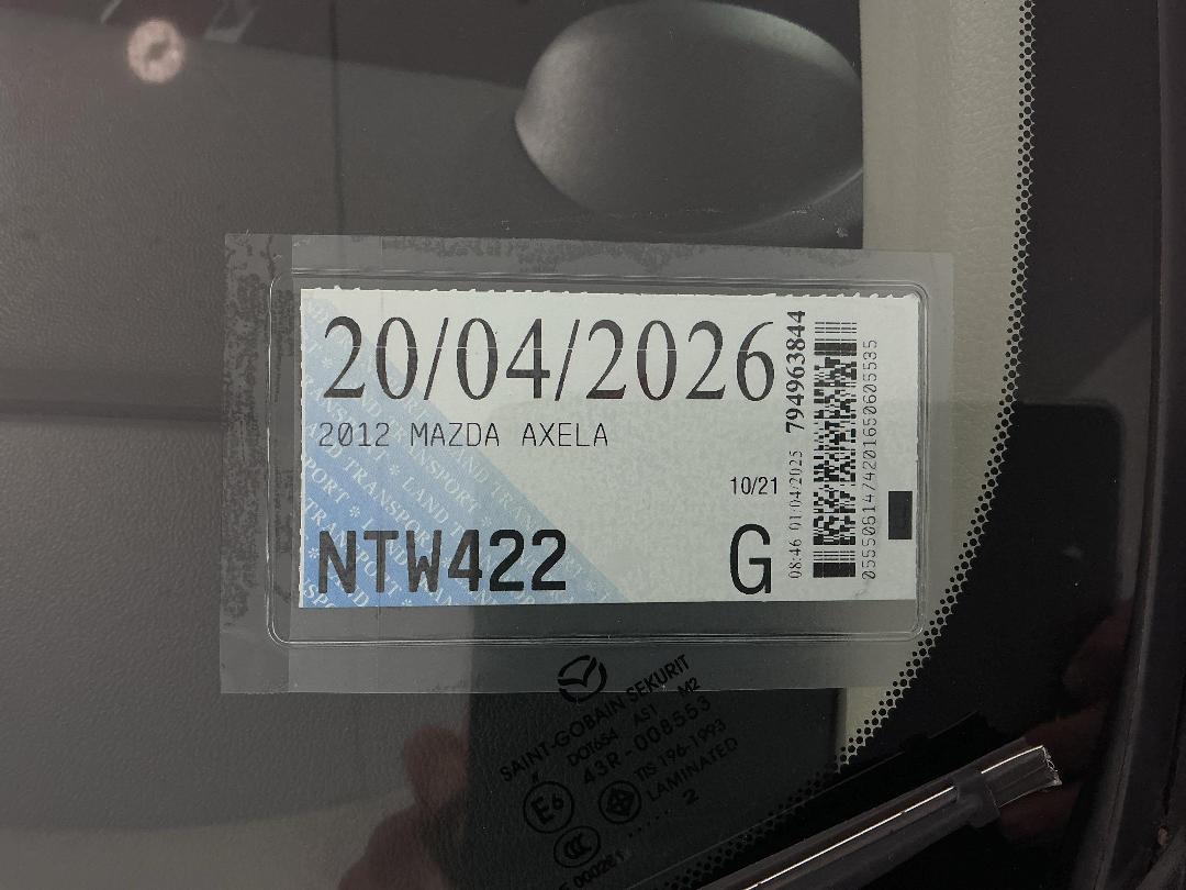 Photo '28' of Mazda Axela