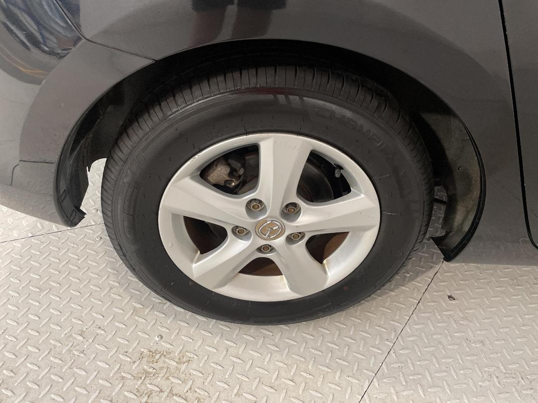 Photo '12' of Mazda Axela Photo '12' of Mazda Axela