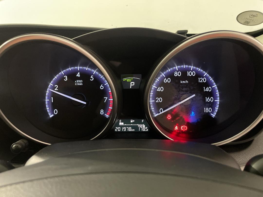 Photo '21' of Mazda Axela Photo '21' of Mazda Axela