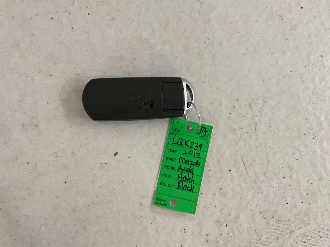 Photo '22' of Mazda Axela Photo '22' of Mazda Axela