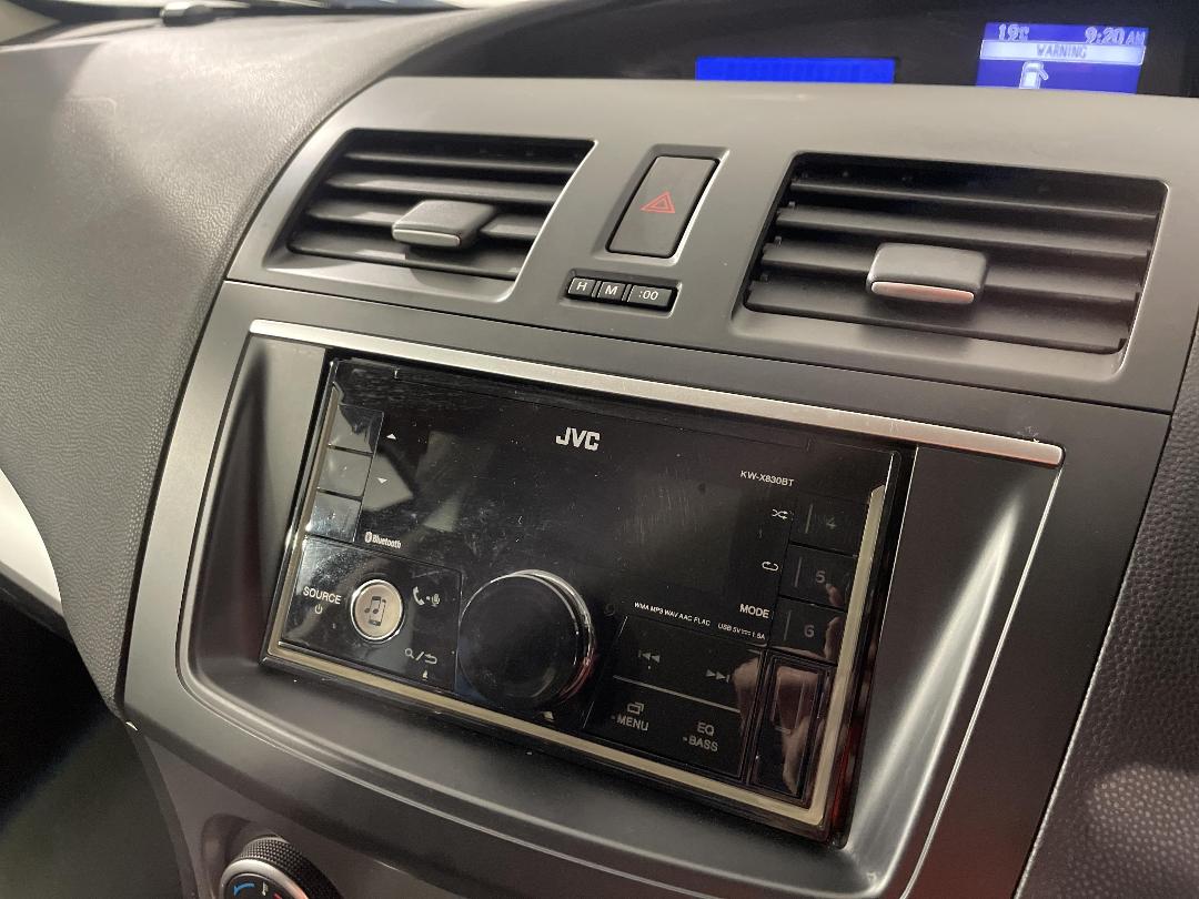 Photo '30' of Mazda Axela Photo '30' of Mazda Axela