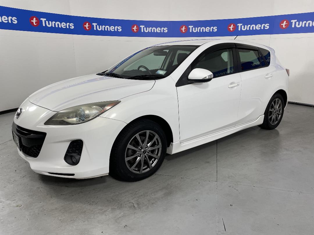 Photo '4' of Mazda Axela