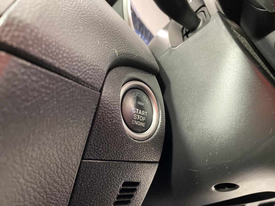 Photo '27' of Mazda Axela