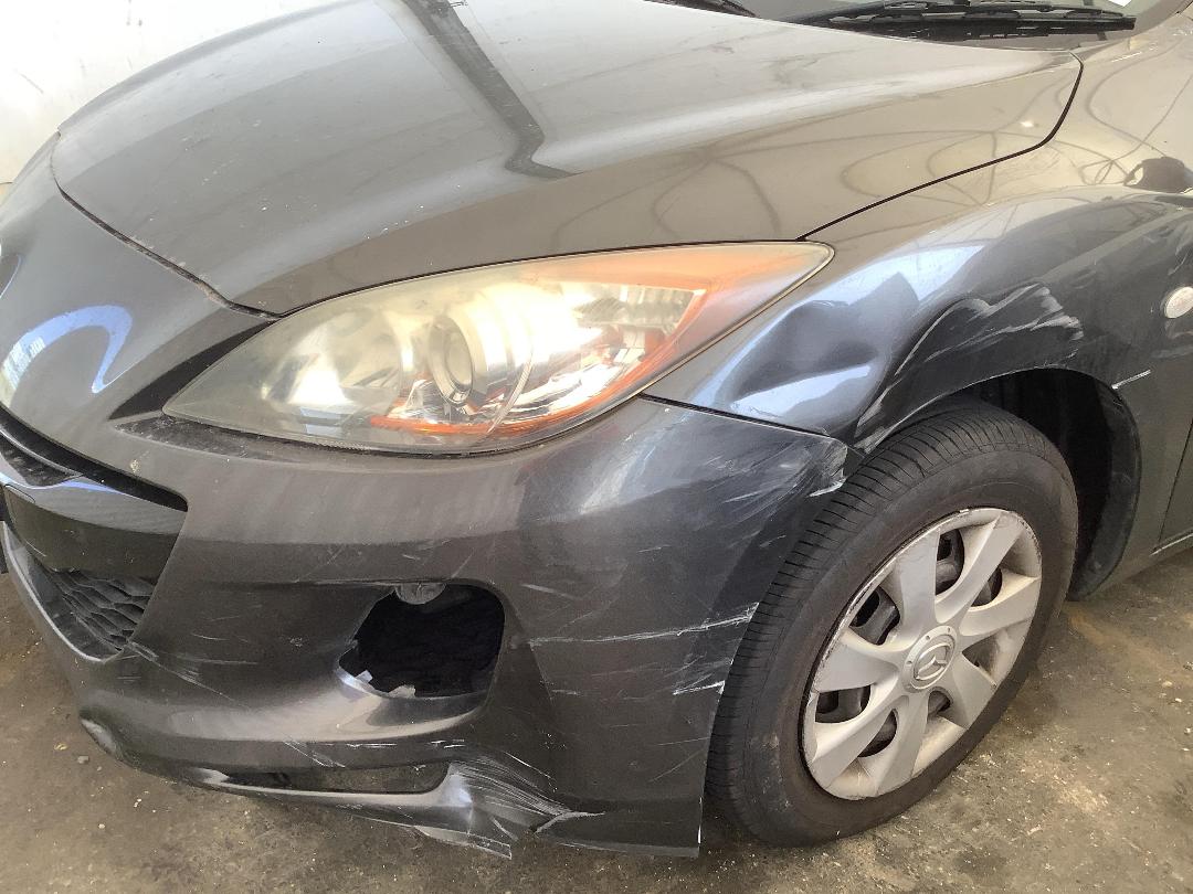 Photo '2' of Mazda Axela