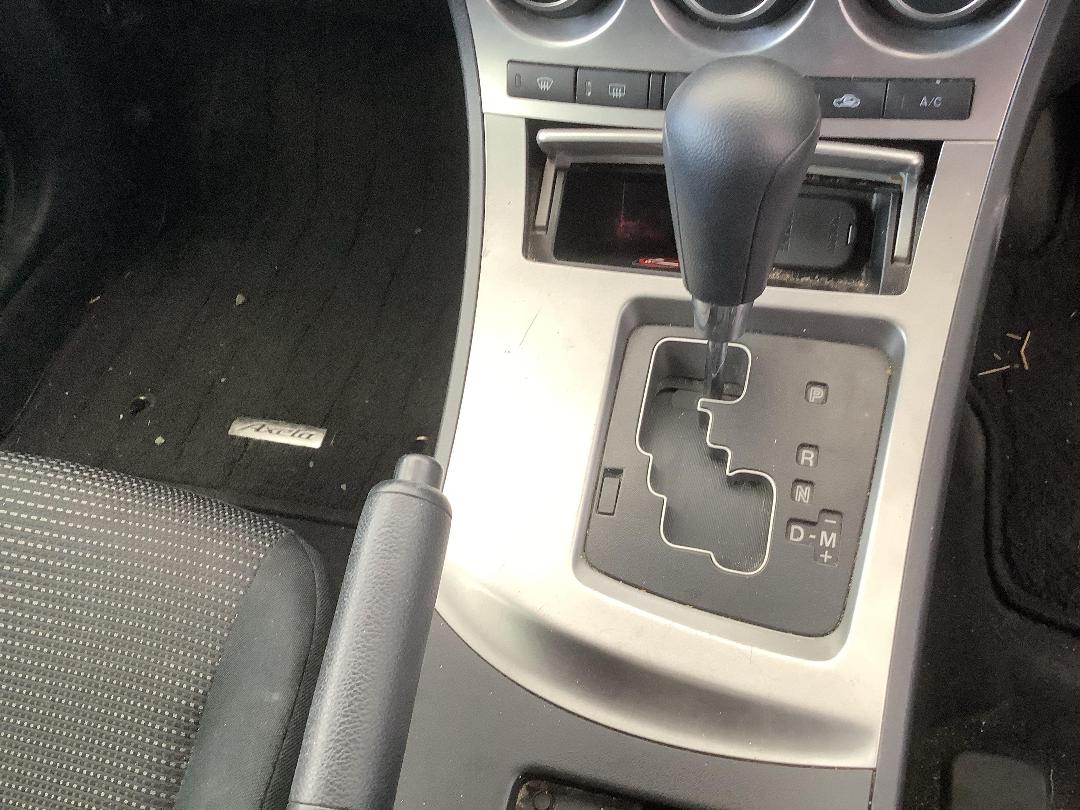 Photo '19' of Mazda Axela