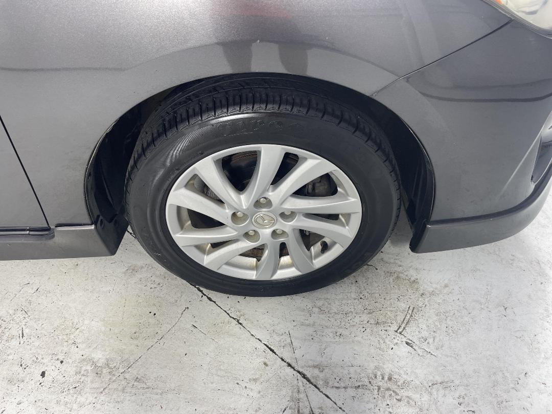 Photo '9' of Mazda Axela