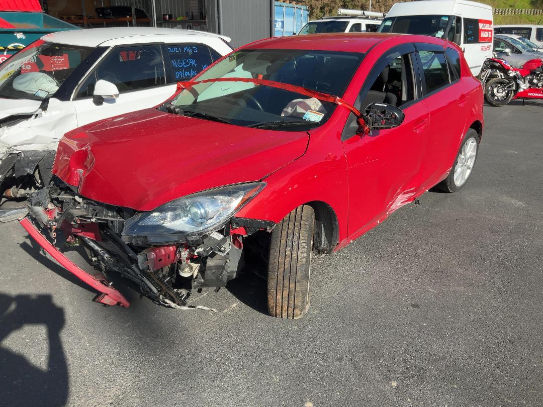 Photo '2' of Mazda Axela