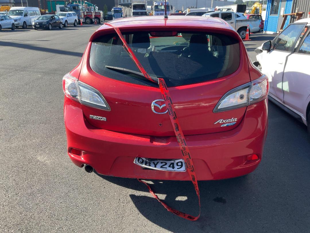 Photo '5' of Mazda Axela