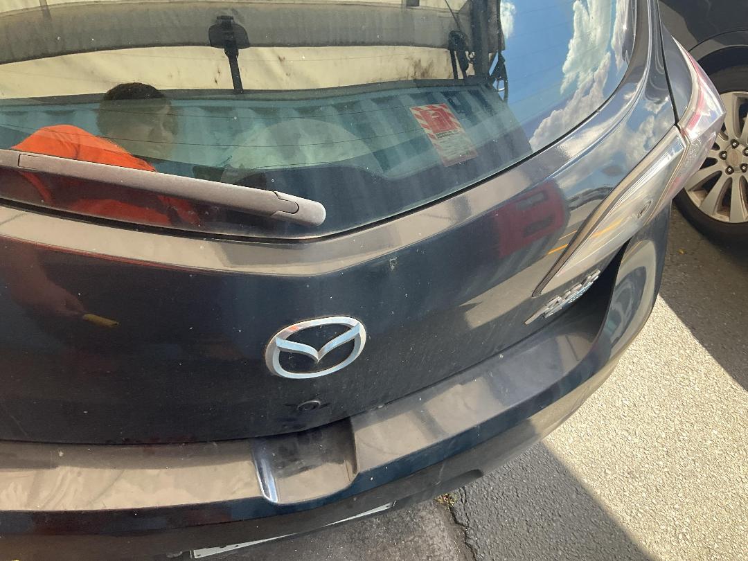 Photo '12' of Mazda Axela