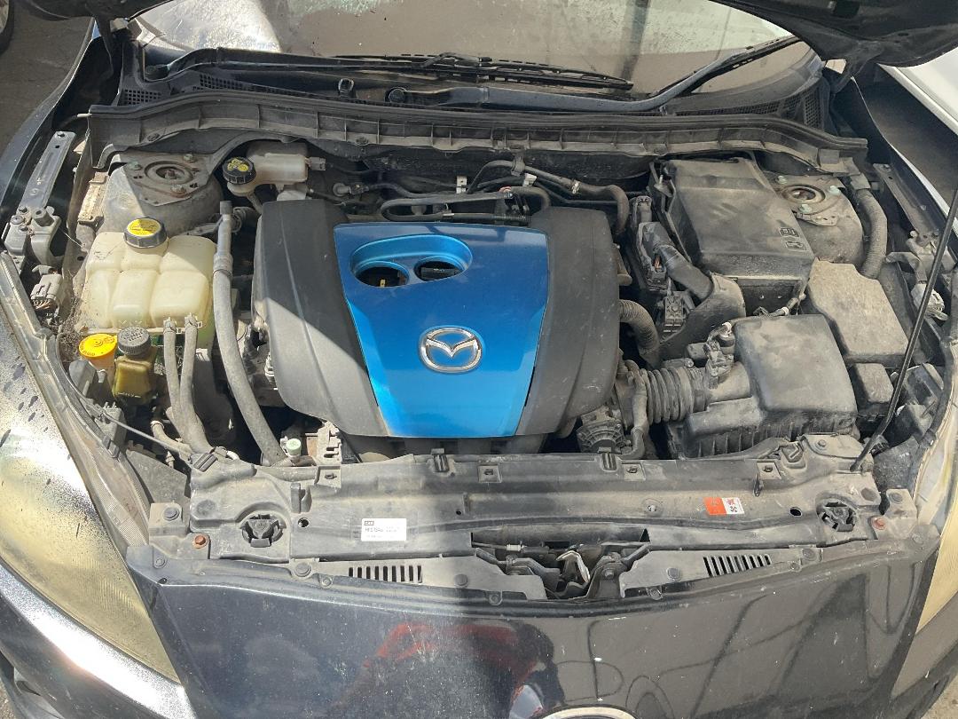 Photo '17' of Mazda Axela