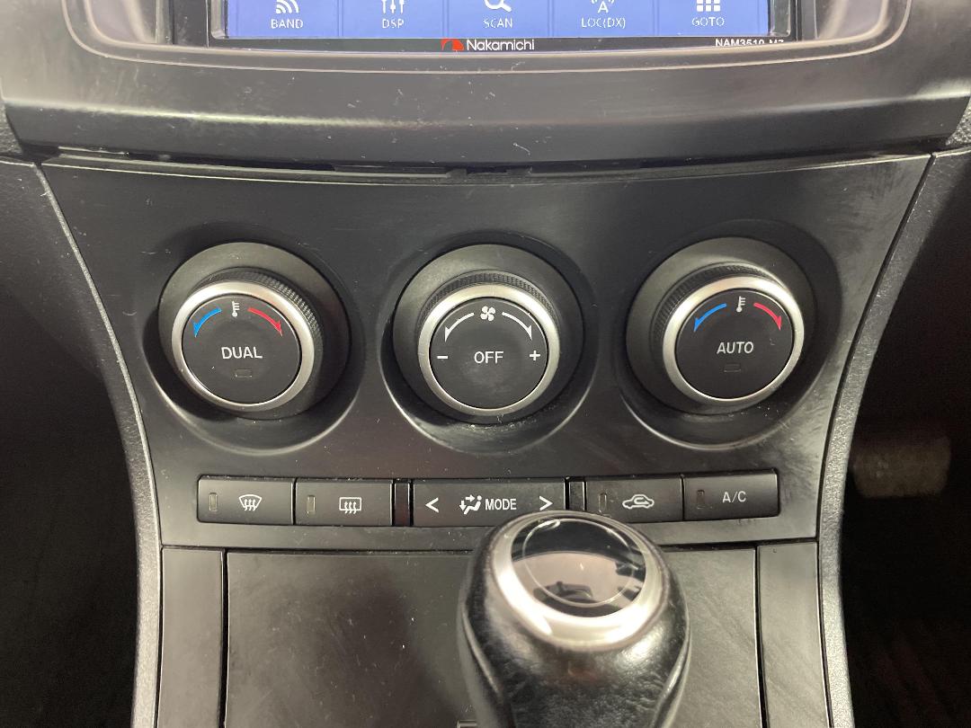 Photo '25' of Mazda Axela Photo '25' of Mazda Axela