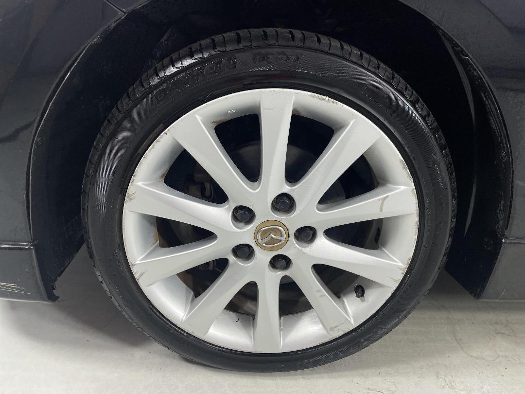 Photo '10' of Mazda Axela Photo '10' of Mazda Axela