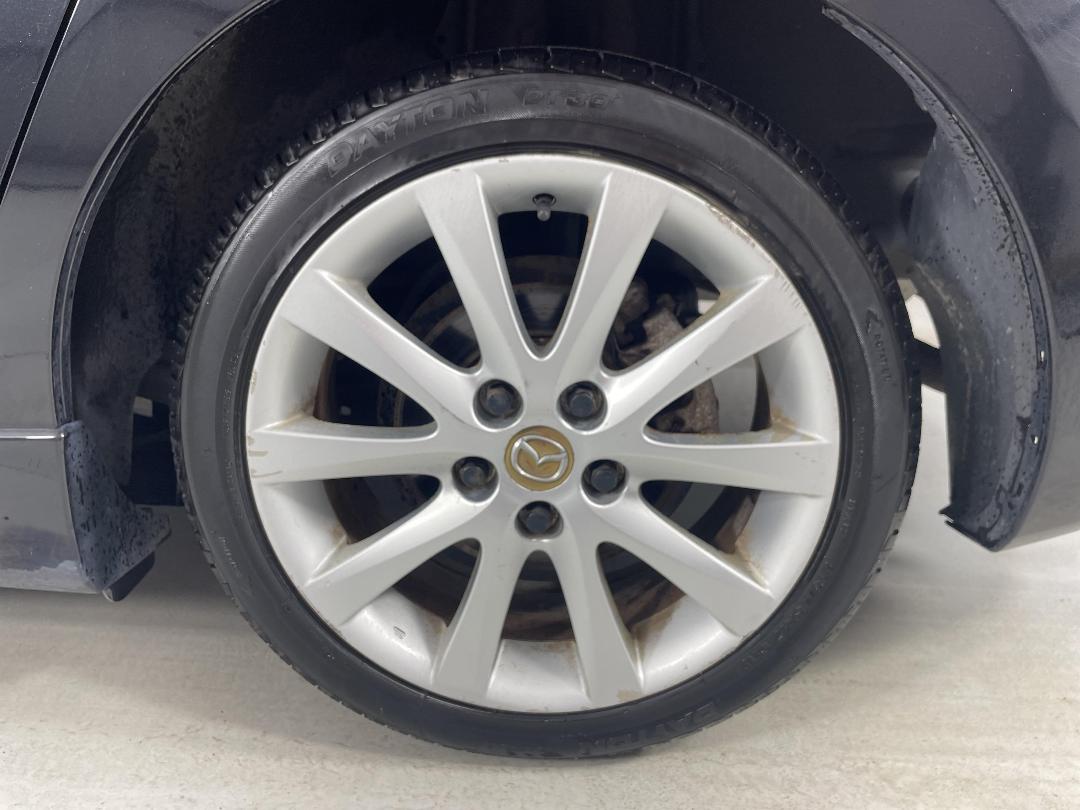 Photo '11' of Mazda Axela Photo '11' of Mazda Axela