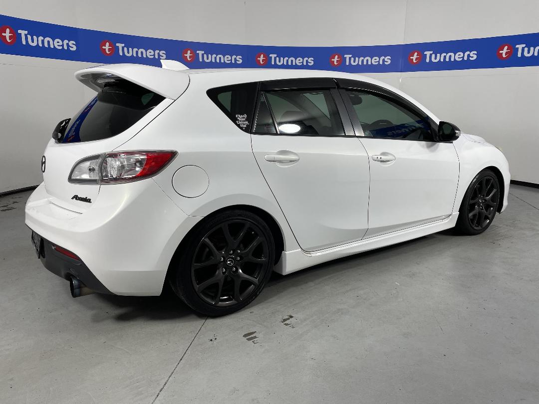 Photo '7' of Mazda Axela