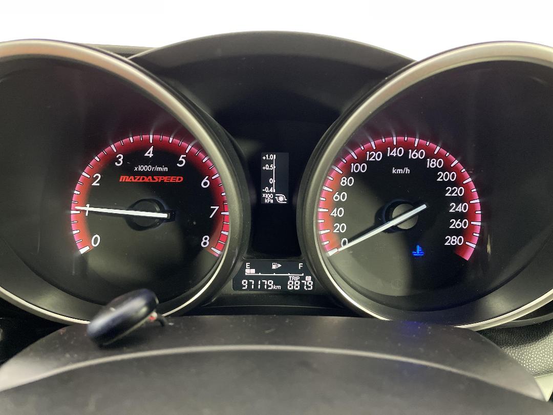 Photo '21' of Mazda Axela