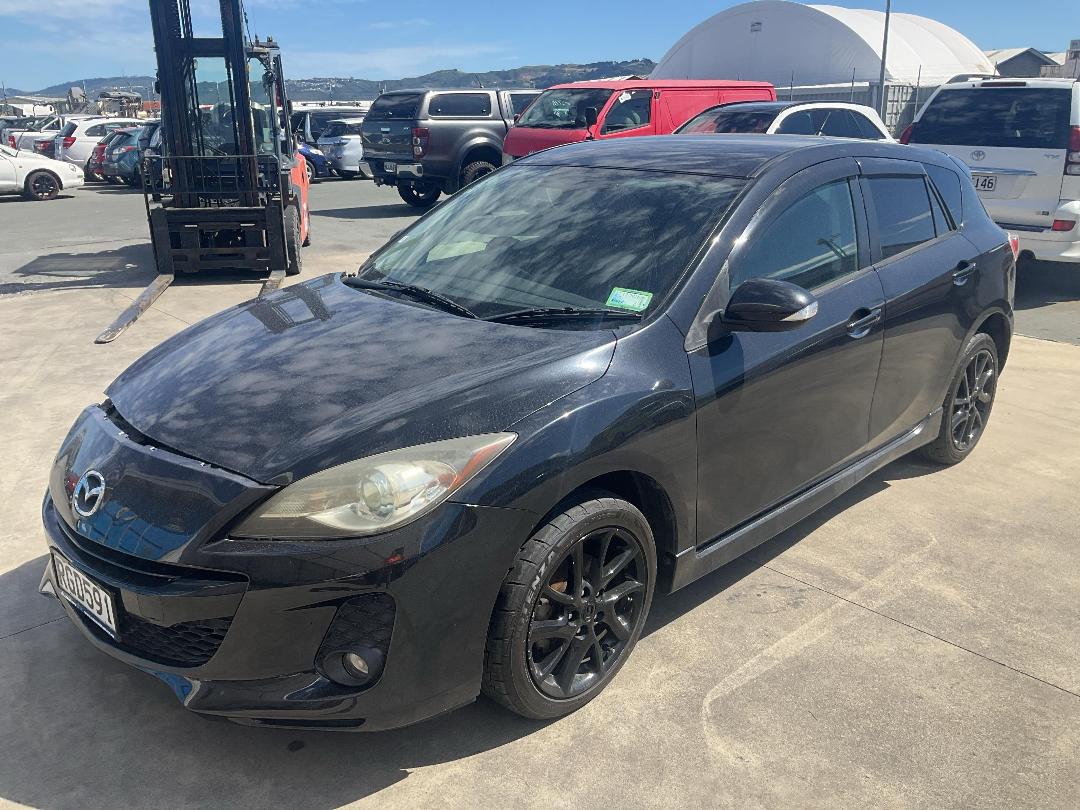 Photo '2' of Mazda Axela