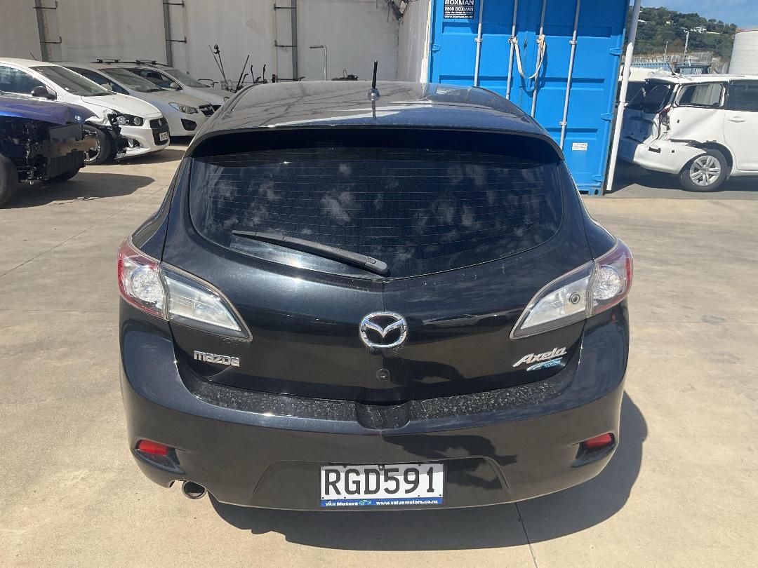 Photo '4' of Mazda Axela