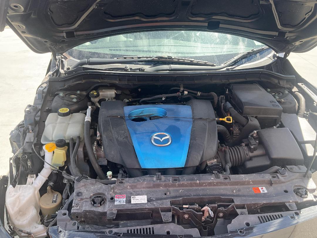 Photo '14' of Mazda Axela