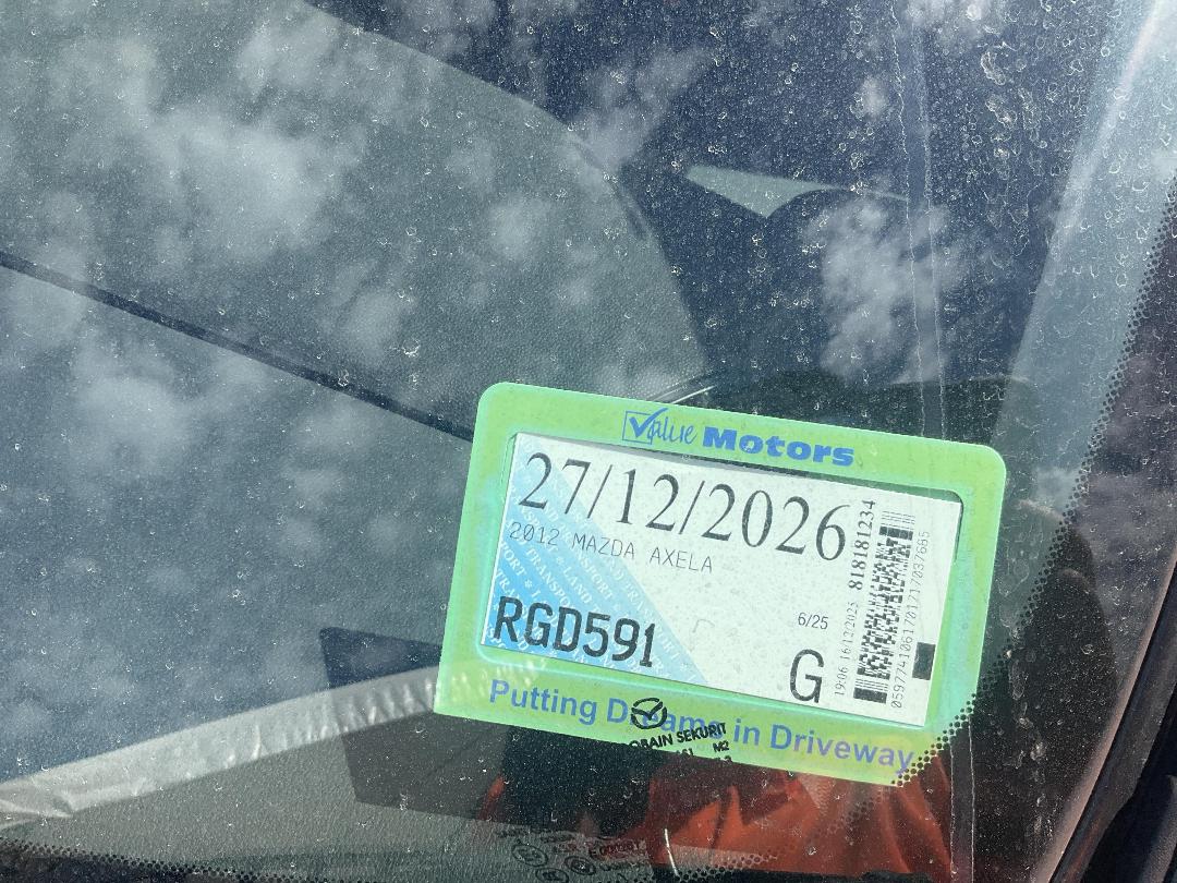 Photo '13' of Mazda Axela