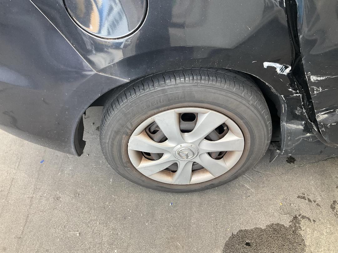 Photo '15' of Mazda Axela Photo '15' of Mazda Axela