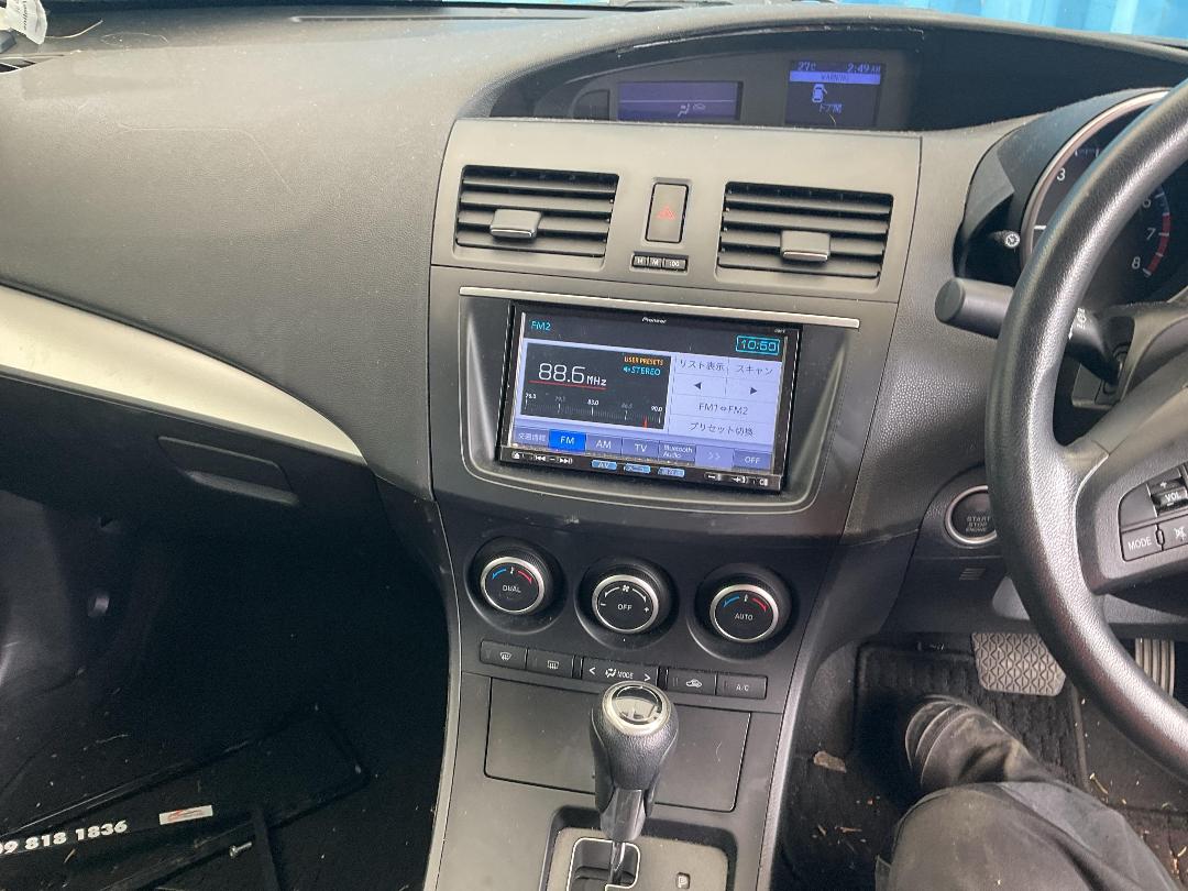 Photo '22' of Mazda Axela Photo '22' of Mazda Axela