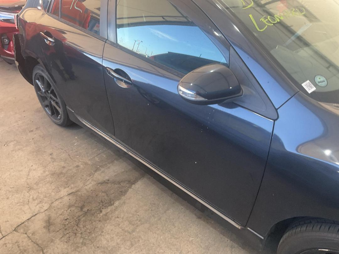 Photo '3' of Mazda Axela