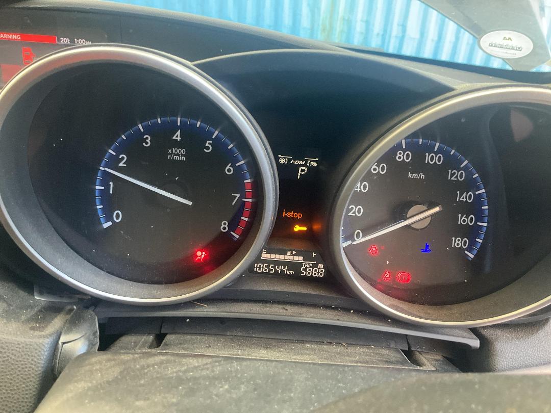 Photo '17' of Mazda Axela