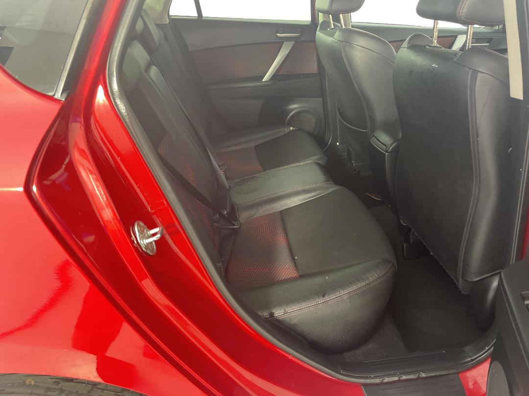 Photo '20' of Mazda Axela