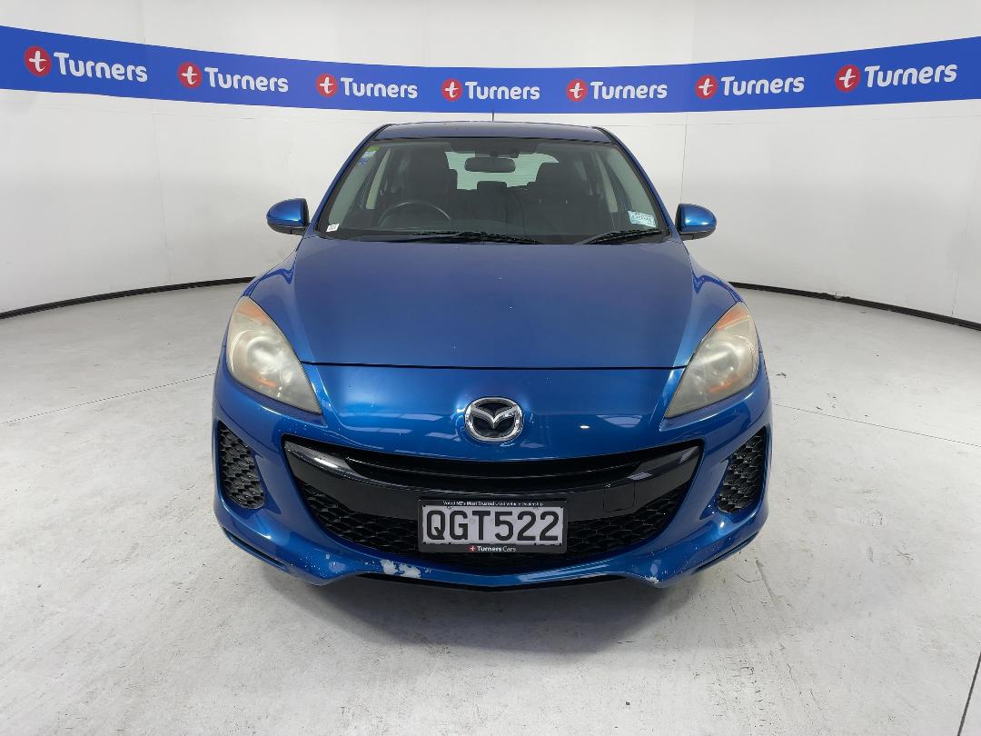 Photo '2' of Mazda Axela