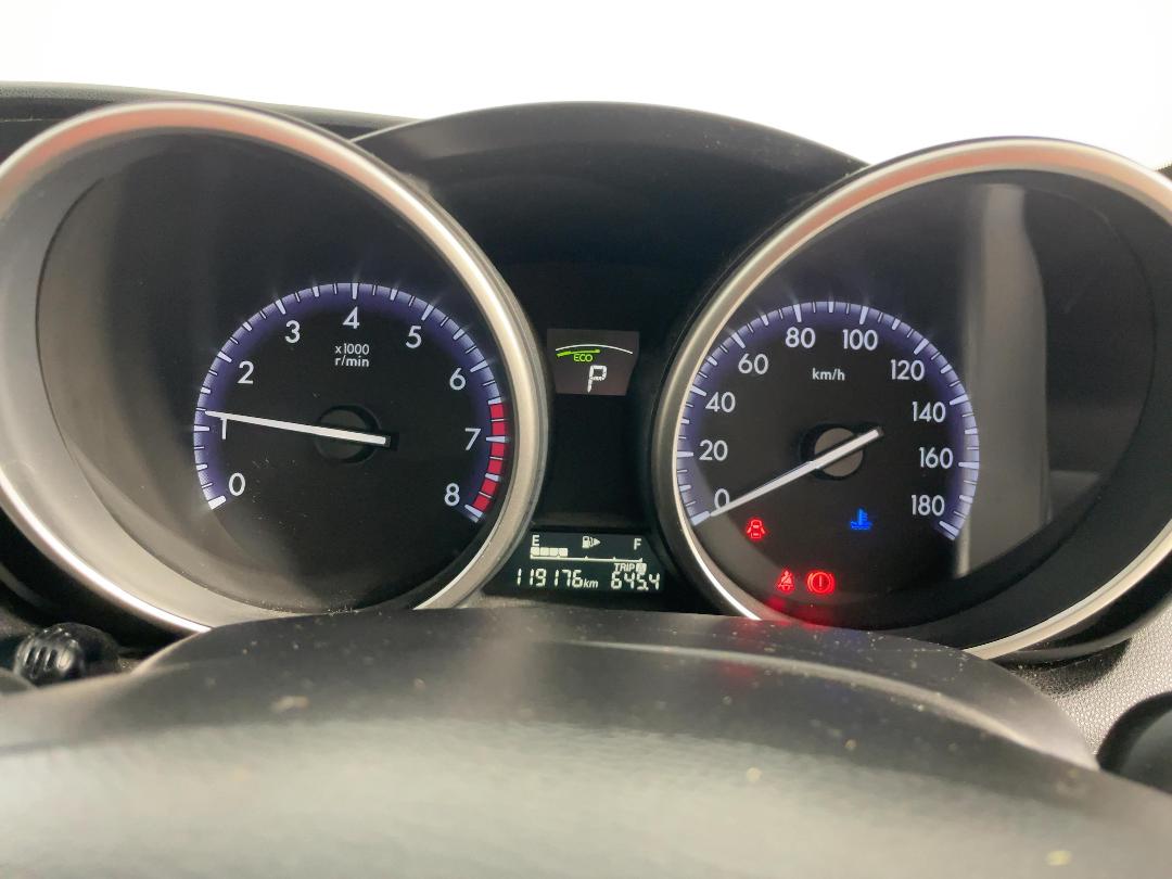 Photo '21' of Mazda Axela