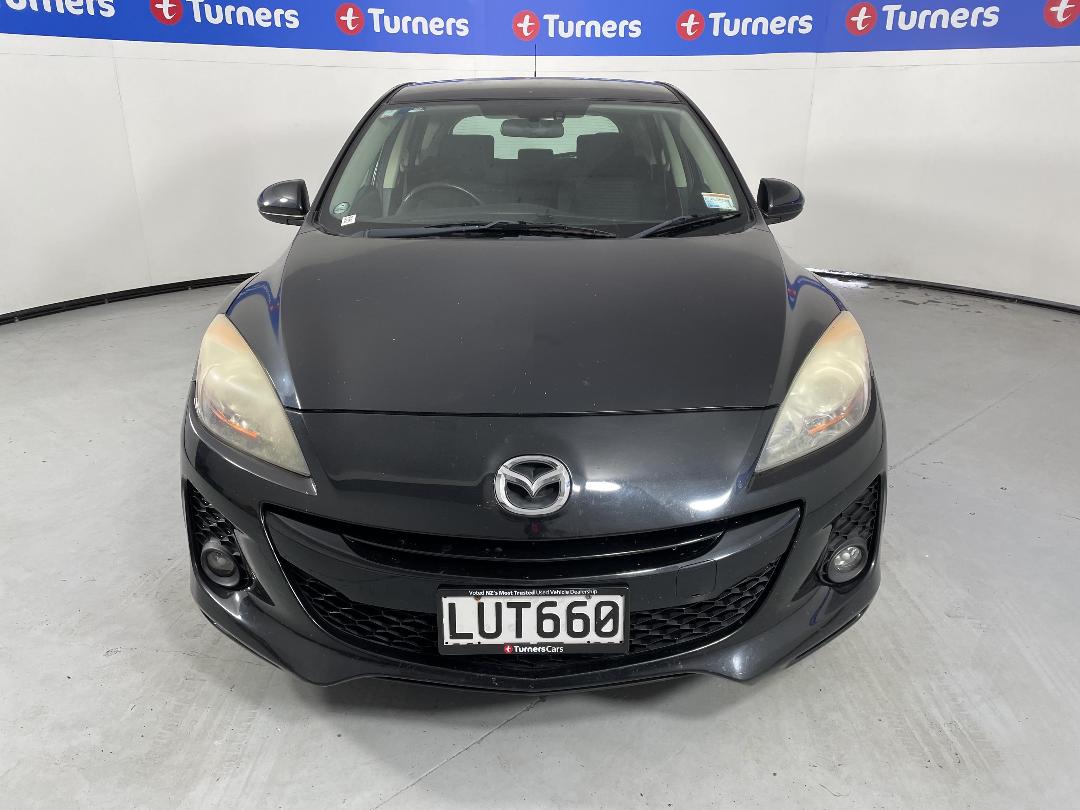 Photo '2' of Mazda Axela