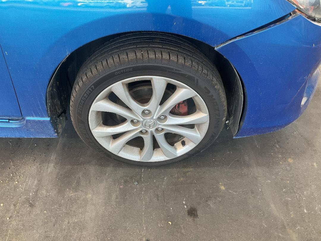 Photo '2' of Mazda Axela