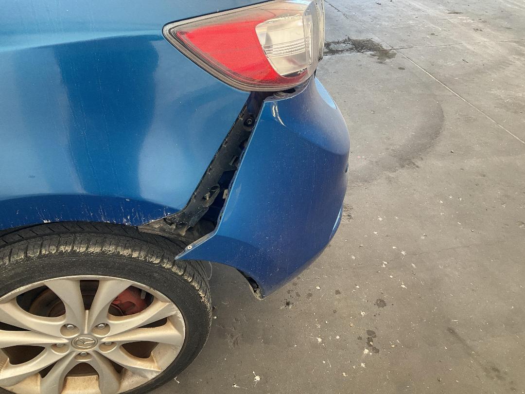 Photo '13' of Mazda Axela