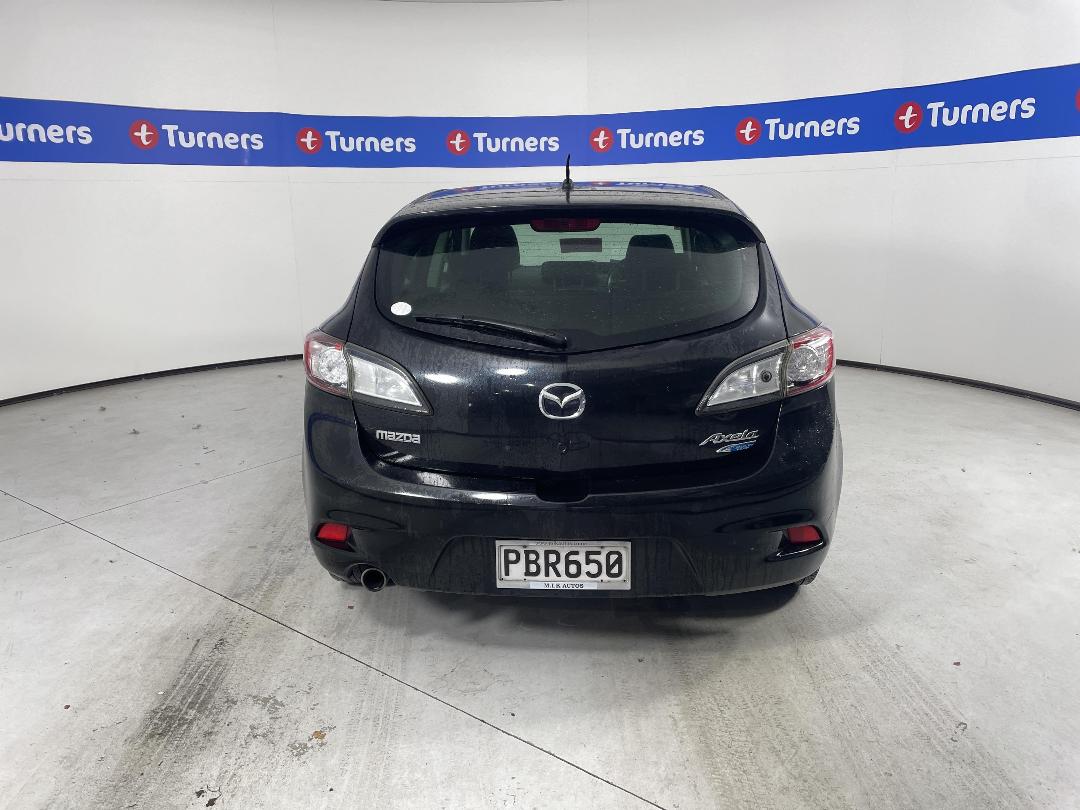 Photo '5' of Mazda Axela