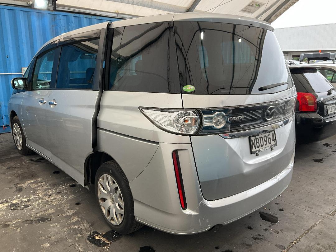 Photo '7' of Mazda Biante