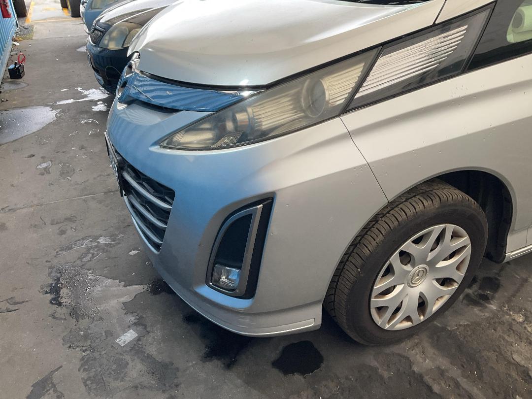 Photo '15' of Mazda Biante